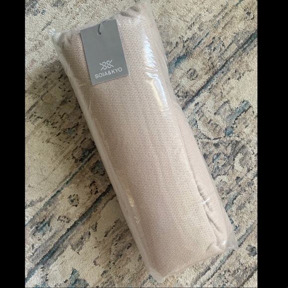 SOLD Soia & Kyo | Woven Scarfigan Fringe in Quartz - Picture 10 of 10